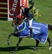 Eric-lamaze-and-hickstead-by-spruce-meadows-media-services_2